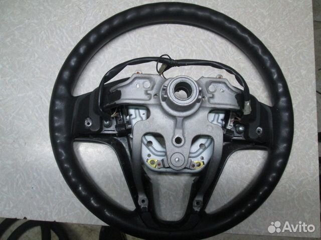 Кожаный руль на Kio Rio 3,Hyundai Solaris 2011)