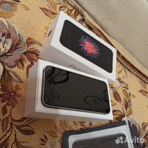 iPhone SE 32gb space grey iPhone SE 32gb space grey
