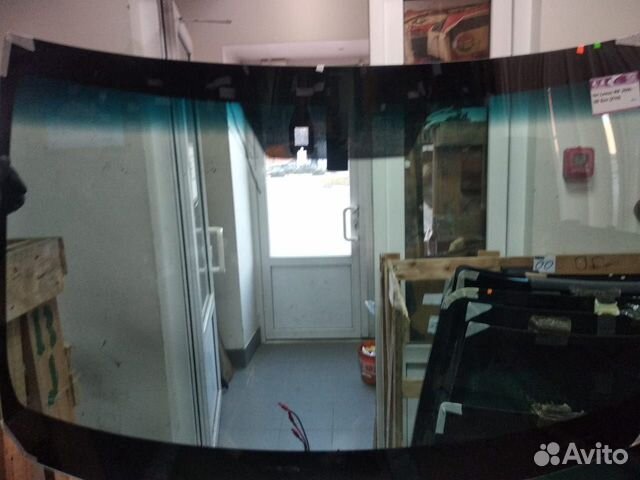 Стекло лобовое Lexus NX Стекло лобовое Lexus NX