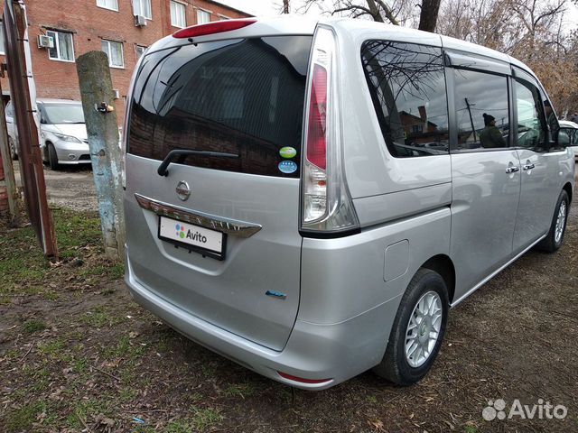 Nissan Serena 2.0 CVT, 2011, 117 000 км