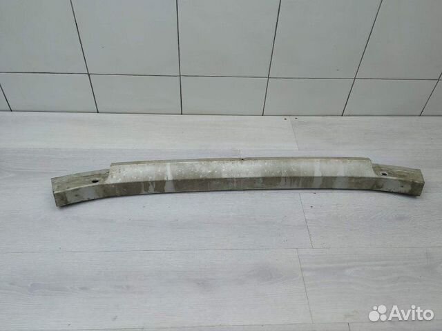 Усилитель переднего бампера 4L0807113A Audi Q7 (4L