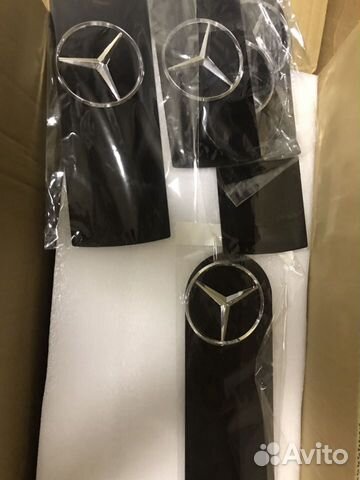 Эмблема на запасное колесо Mercedes Benz G class