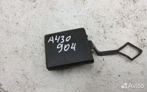 Заглушка буксировочного крюка заднего бампера Ci