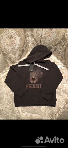 Fendi Оригинал Новое Fendi Оригинал Новое