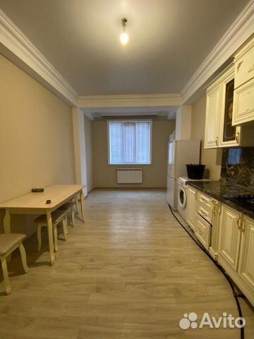2-к квартира, 70 м², 4/5 эт. 2-к квартира, 70 м², 4/5 эт.