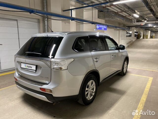 Mitsubishi Outlander 2.4 CVT, 2014, 94 100 км Mitsubishi Outlander 2.4 CVT, 2014, 94 100 км