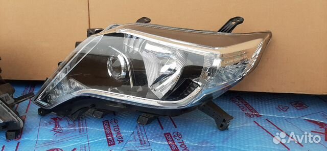 Фара Toyota land cruiser prado 150 14-17