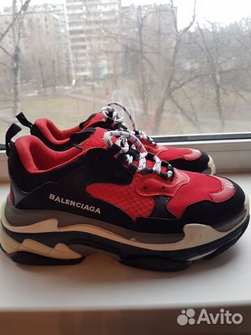 Кроссовки Balenciaga Triple S новые Кроссовки Balenciaga Triple S новые