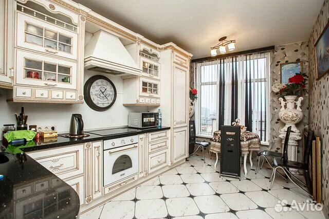 2-к квартира, 68 м², 2/5 эт.