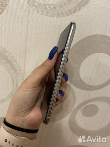Телефон iPhone Х 64gb