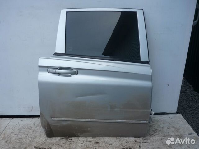 Дверь задняя правая SsangYong Дверь задняя правая SsangYong