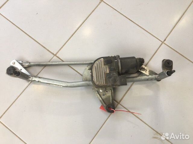 Трапеция дворников Volkswagen Passat 3C0 2005 Трапеция дворников Volkswagen Passat 3C0 2005