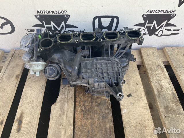 Коллектор впускной Mazda 3 BL 2.0