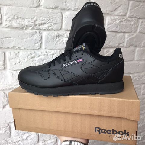 Кроссовки Reebok Classic чёрный белый Кроссовки Reebok Classic чёрный белый