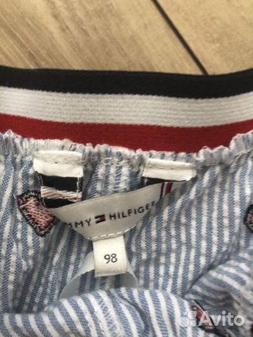 Новый комплект шорты и футболка Tommy Hilfiger, 98 Новый комплект шорты и футболка Tommy Hilfiger, 98