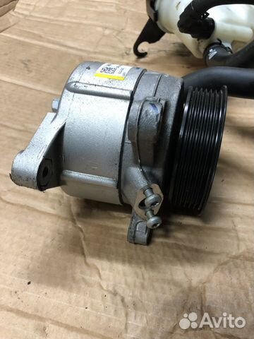 Насос активной стабилизации Range Rover L494/L405