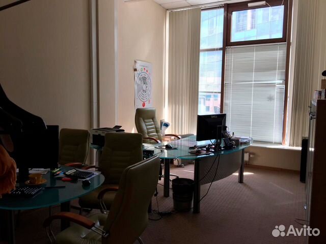 Офисное помещение, 298 м²