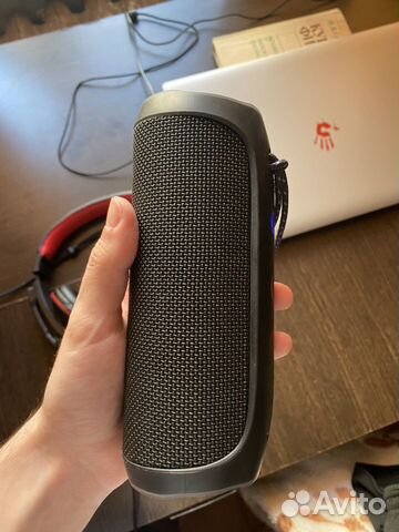 JBL flip 4