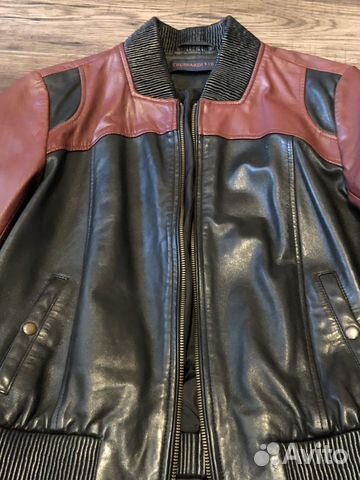 Кожаная куртка женская Trussardi Кожаная куртка женская Trussardi