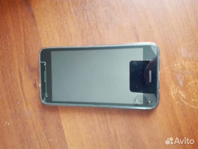 Продам телефон huawei Y3 2017 года
