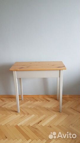 Компьютерный столик из Икеи