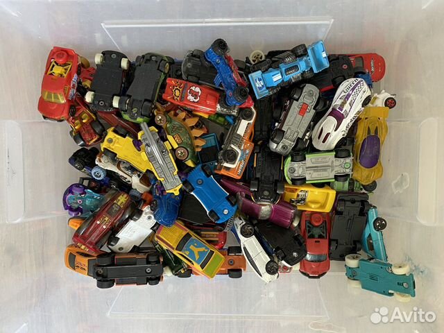 Машинки hot wheels и welly