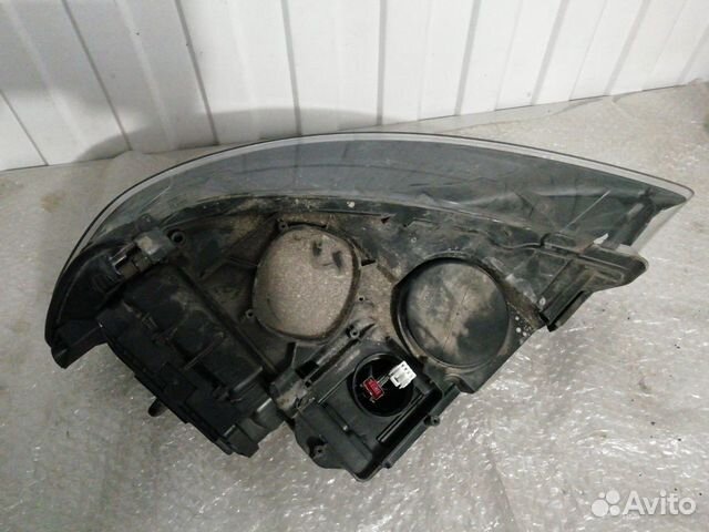 Фара ксенон с дхо передняя правая Audi Q7 1