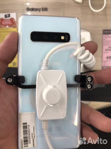 Новый смартфон SamsungGalaxy s10 128gb запечатанны Новый смартфон SamsungGalaxy s10 128gb запечатанны