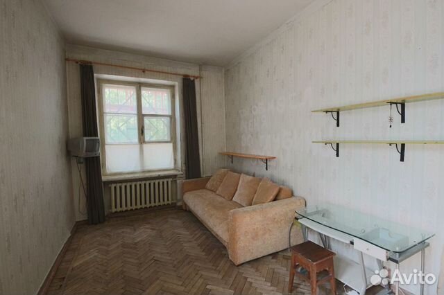 Комната 19 м² в 4-к, 1/7 эт.