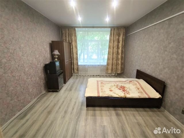 1-к квартира, 42.8 м², 1/5 эт.