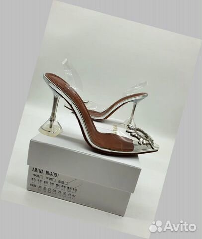 Босоножки Amina Muaddi