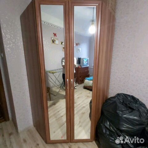 Шкаф
