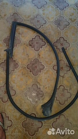 Уплотнитель двери передний правый Audi A5