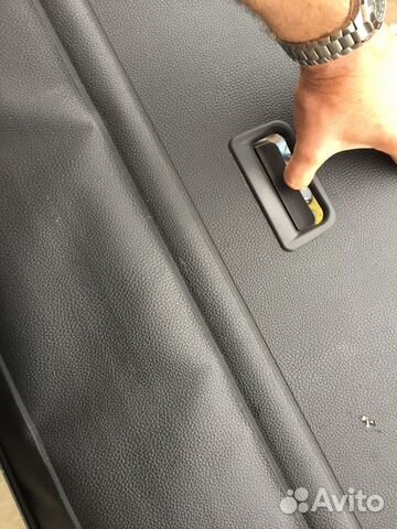 Шторка багажника Туарег 2015 (2 -й) Шторка багажника Туарег 2015 (2 -й)