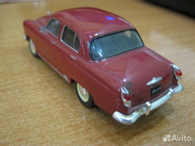 Модель 1/43 газ-21 Модель 1/43 газ-21