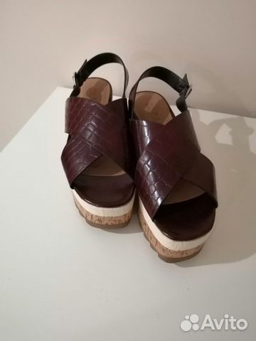 Новые босоножки на платформе Zara