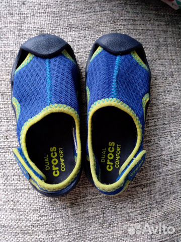 crocs dual comfort