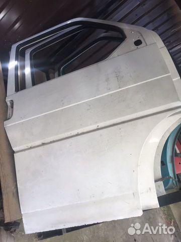 Передняя правая дверь Volkswagen t4