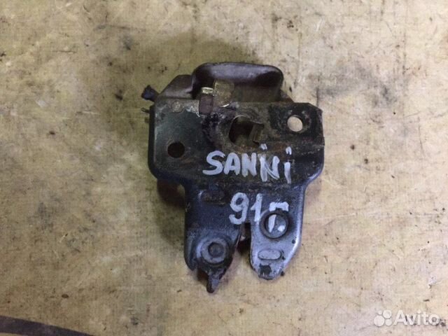 Замок багажника Nissan Almera N15 1991