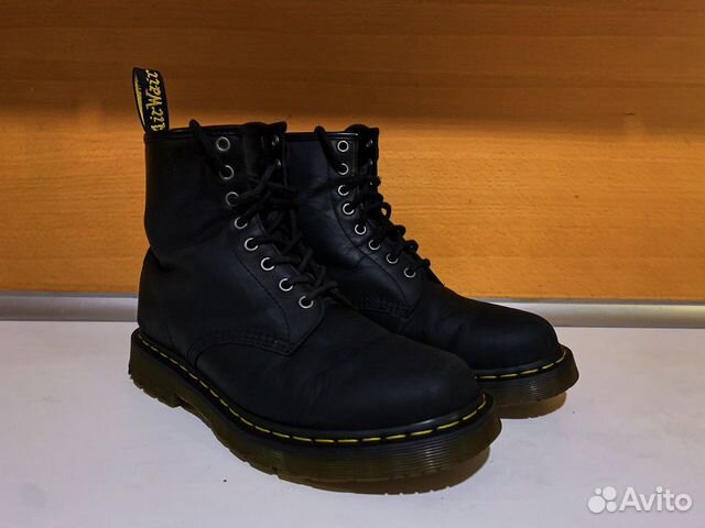 dr martens 1460 winter