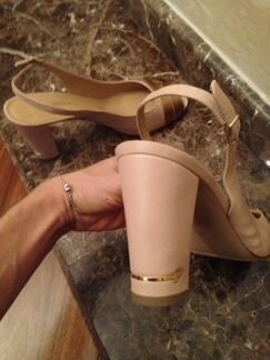 Женские туфли Fabiani