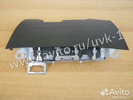 Airbag в ноги водителя Toyota Avensis