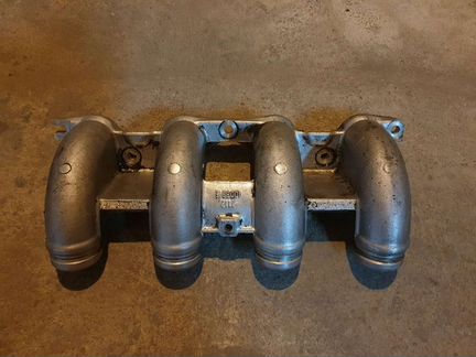 Впускной коллектор 2112 16кл