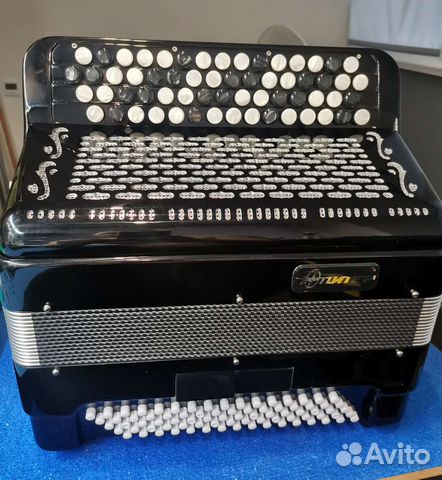 Новый баян юпитер 2 Д