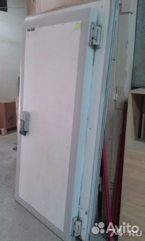 Холодильная дверь бу