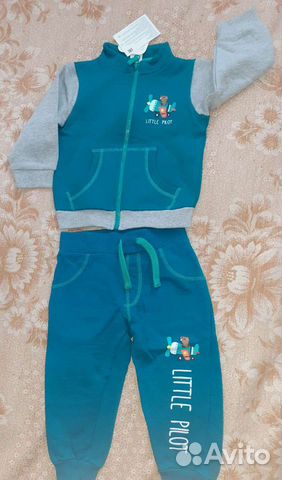 Новый костюм штаны кофта