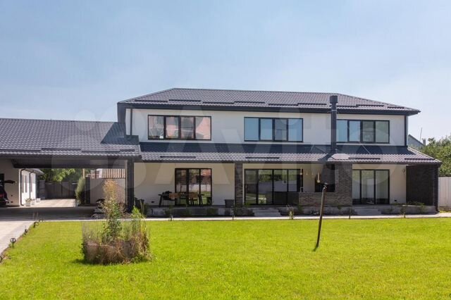 Дом 241 м² на участке 22,8 сот.