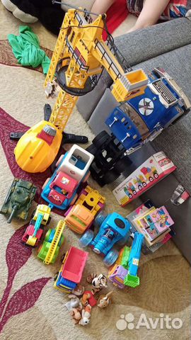 Игрушки (много)