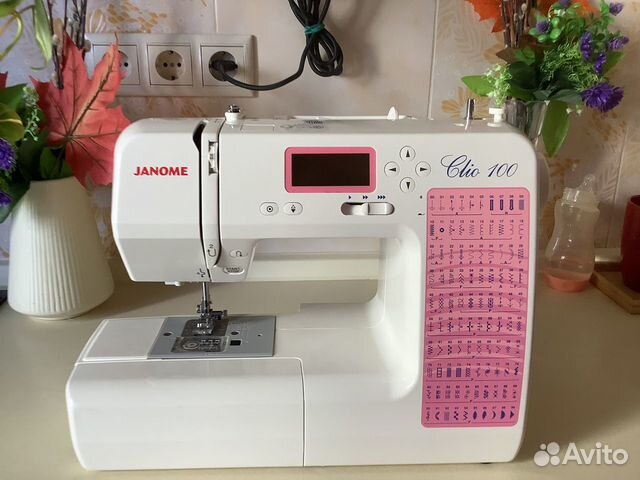 Швейная машина janome