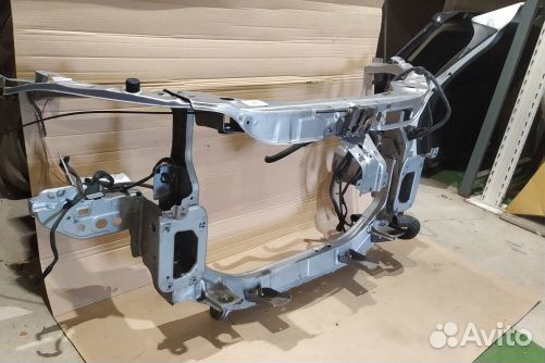 Телевизор передний Митсубиси Аутлендер 2008